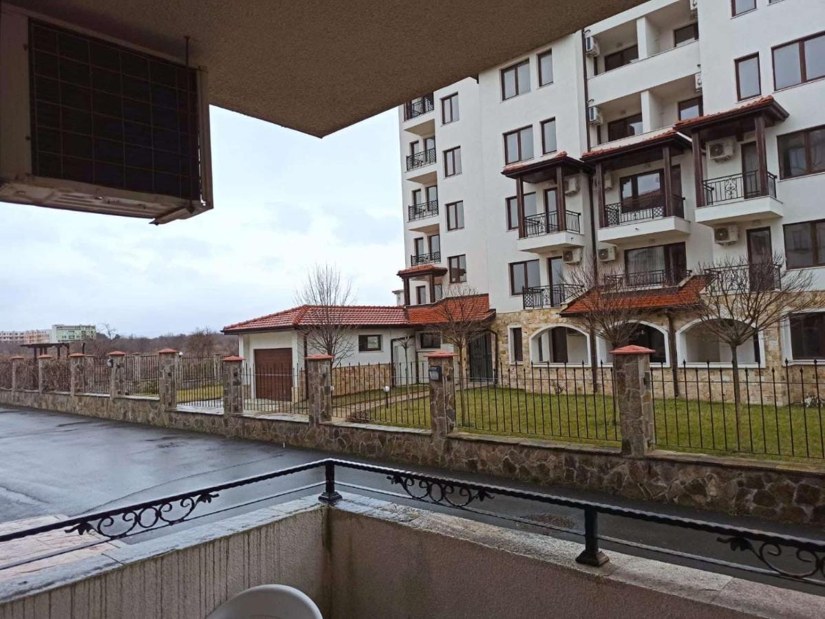 Private Apartments In Apolon Ravda Luaran gambar