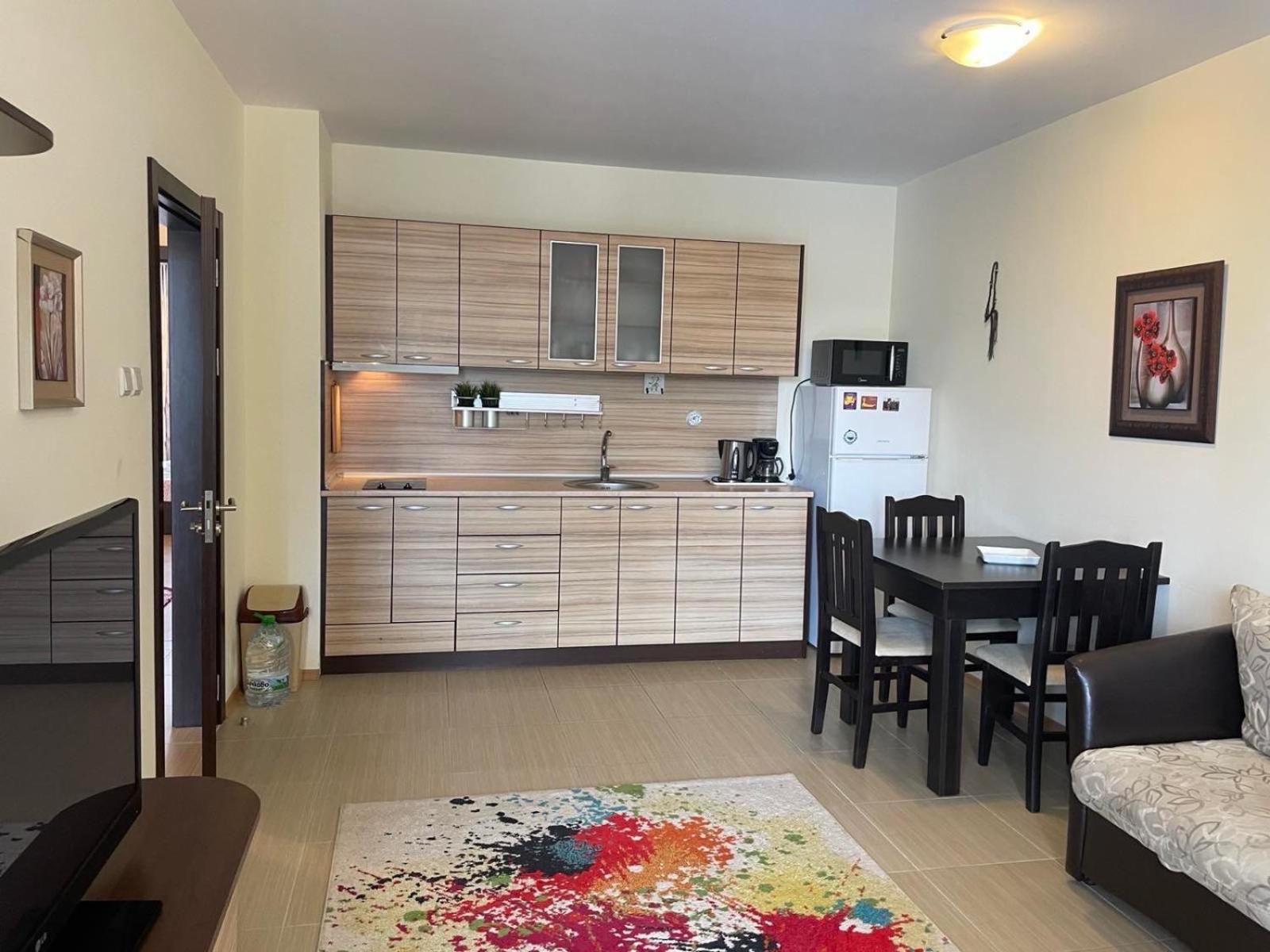 Private Apartments In Apolon Ravda Luaran gambar