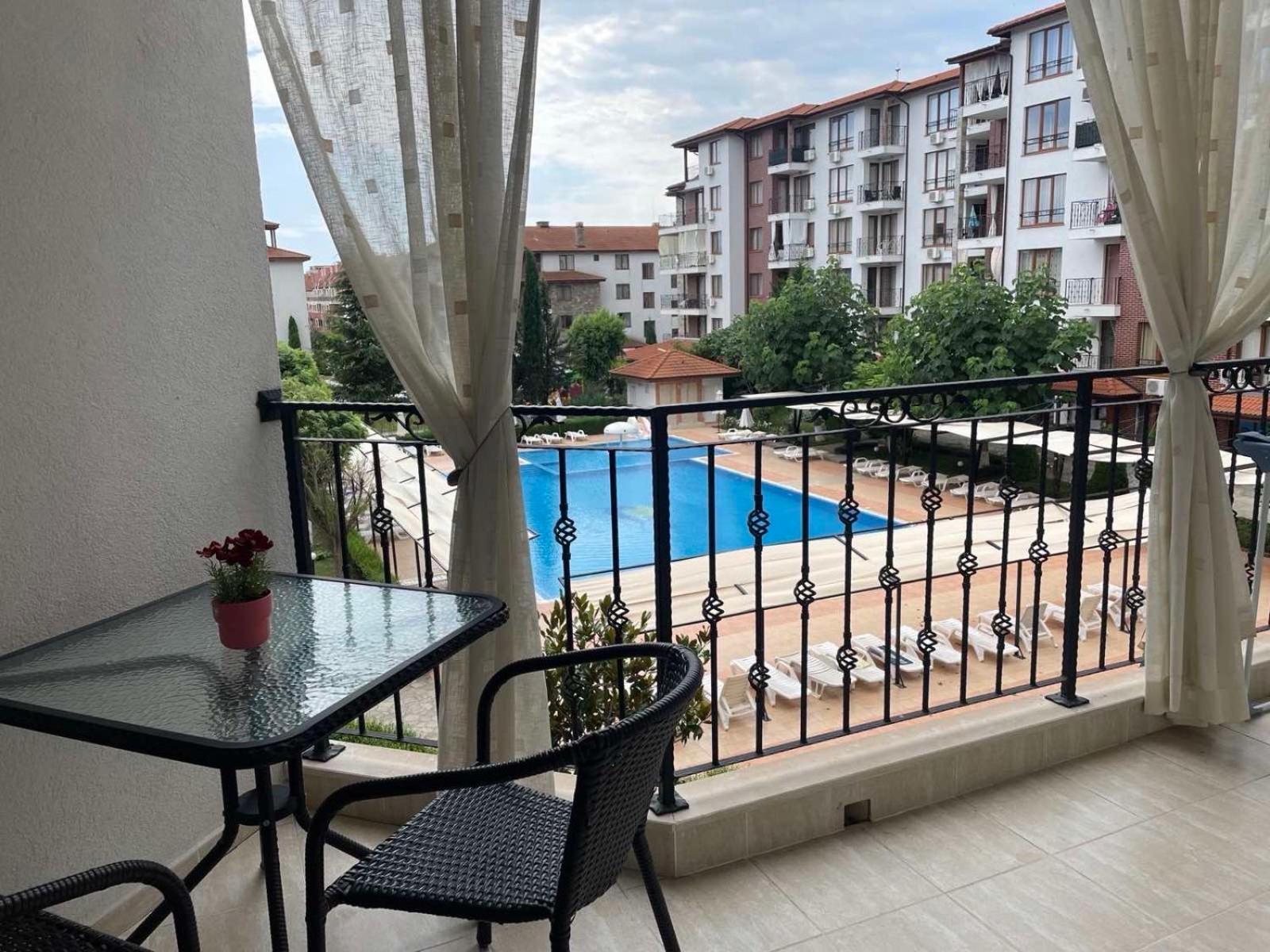 Private Apartments In Apolon Ravda Luaran gambar