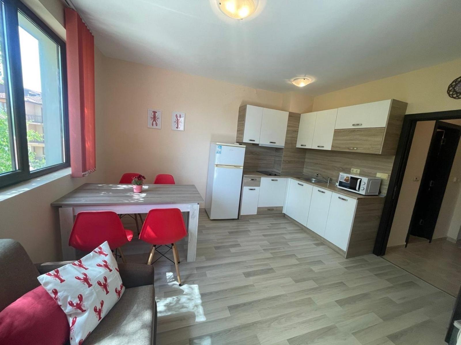 Private Apartments In Apolon Ravda Luaran gambar